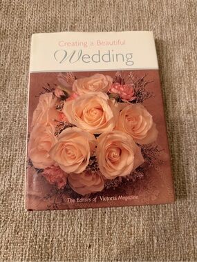 Creating a Beautiful Wedding - Victoria Book
